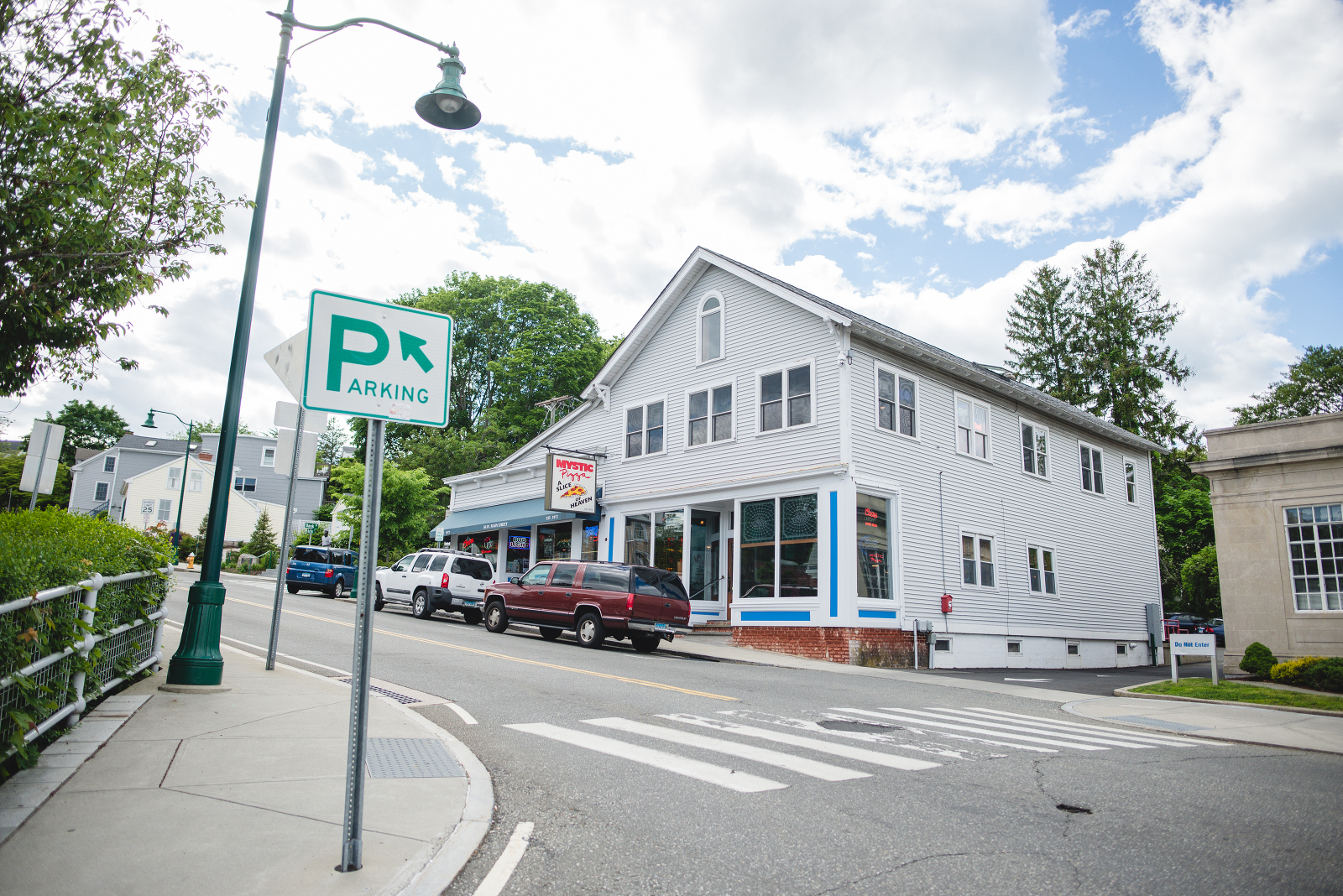 Connecticut Charm | Mystic Pizza | “A Slice of Heaven” » Live Lovely