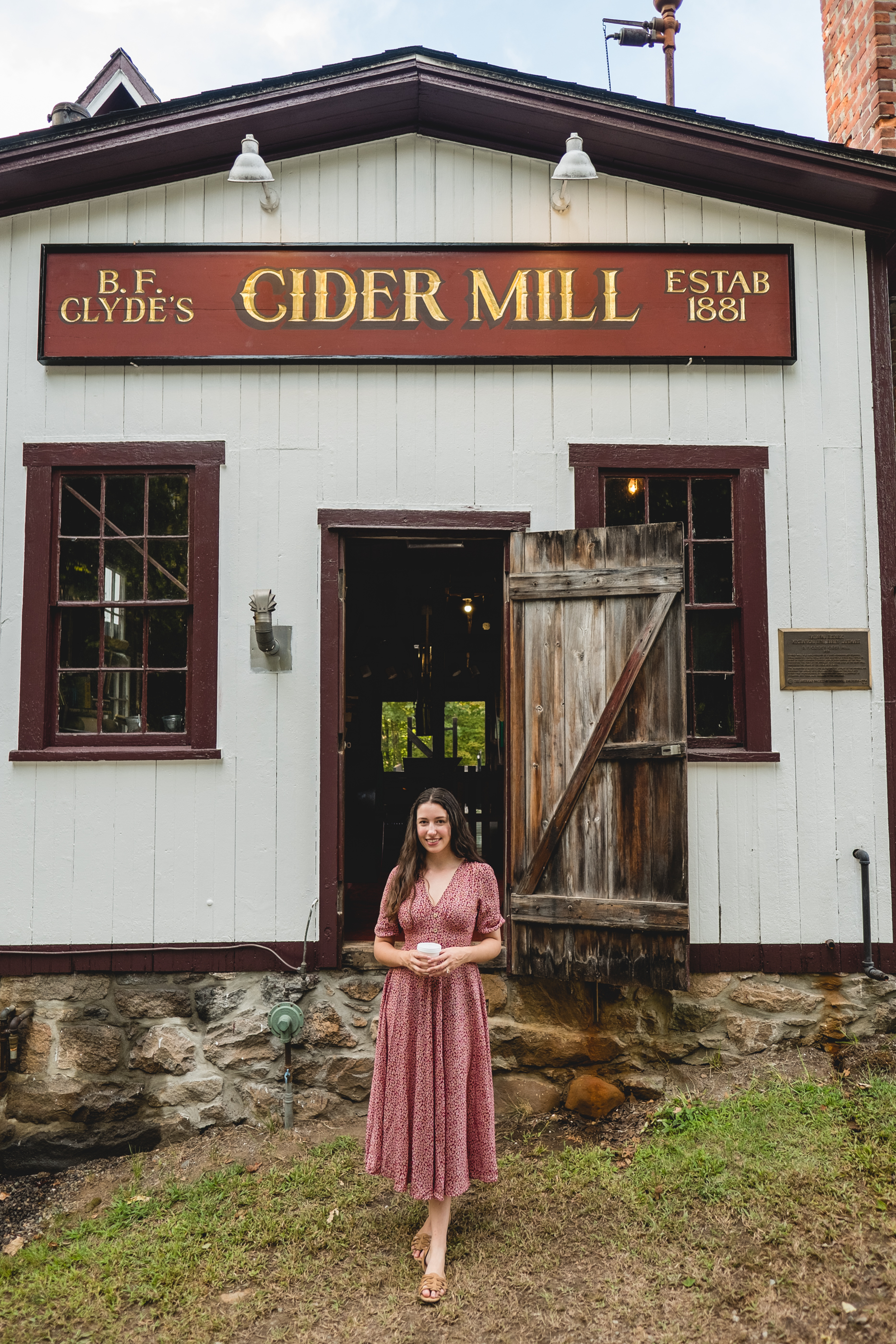 Autumn In New England Premiere | B. F . Clyde’s Cider Mill » Live ...