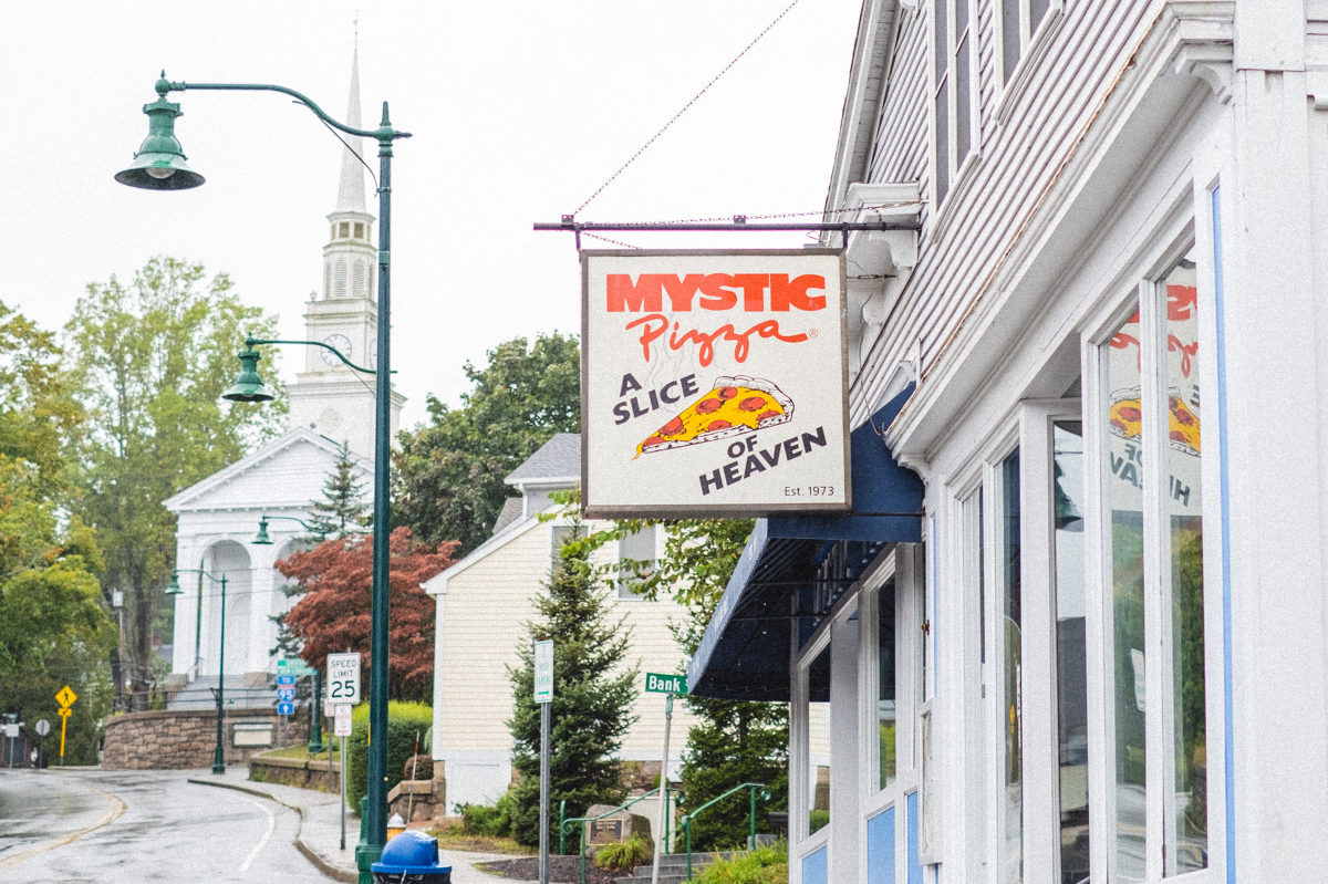 Mystic Pizza 