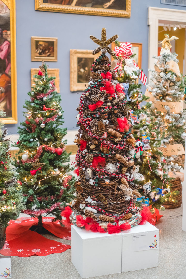 The Festival Of Trees Wadsworth Atheneum Christmas In Connecticut
